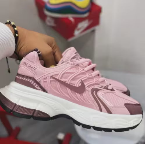 TENIS NIKE SKATE DAMA