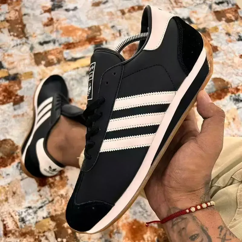 ADIDAS COUNTRY Y30